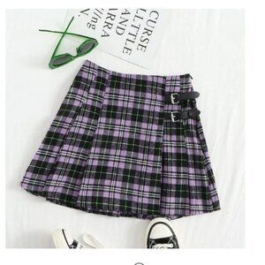 Gently Used Purple Plaid Mini Skirt 3xl--400